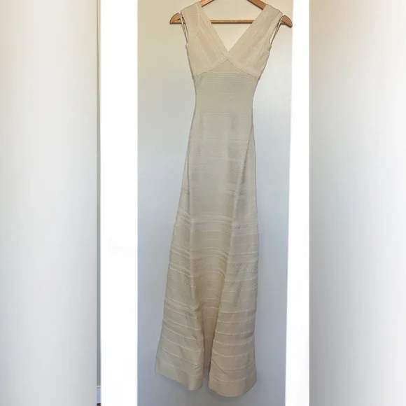 Hervé Léger Esti jacquard-effect bandage white gown - Picture 3 of 13